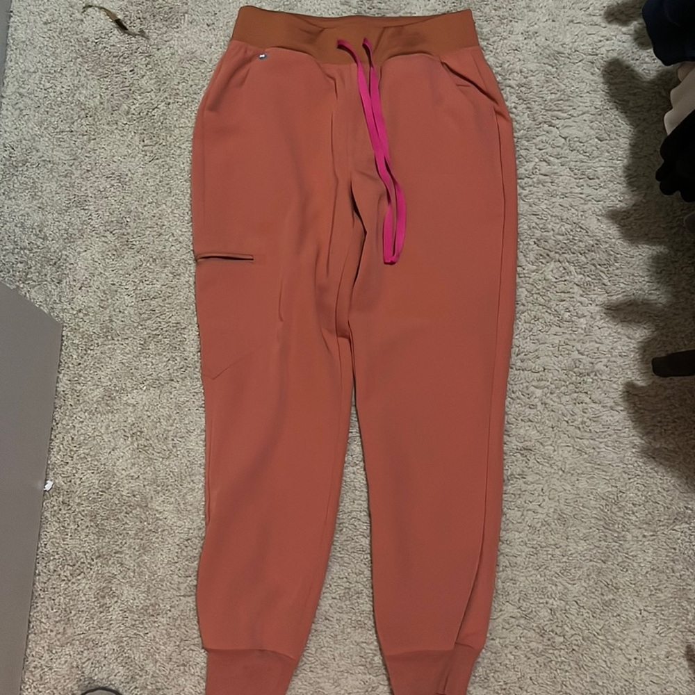 figs terracotta joggers